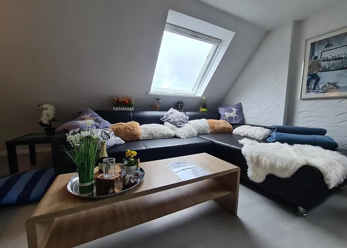 Dorfliebe Doernberg Talblick